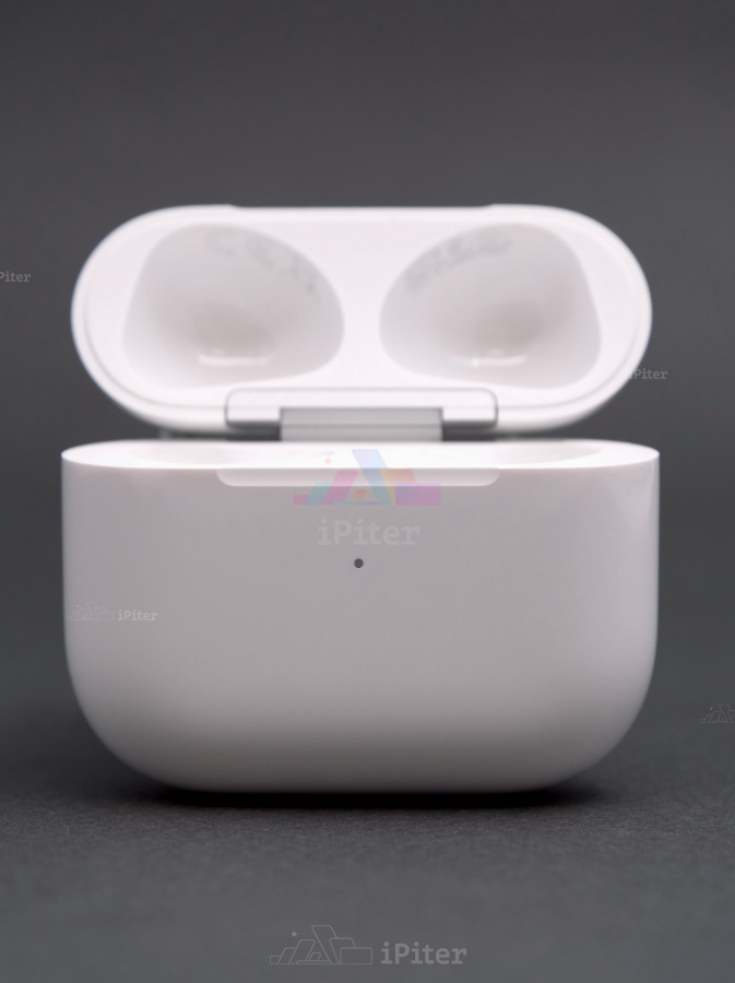 Фото Купить Зарядный футляр от Apple AirPods 3 по низкой цене в