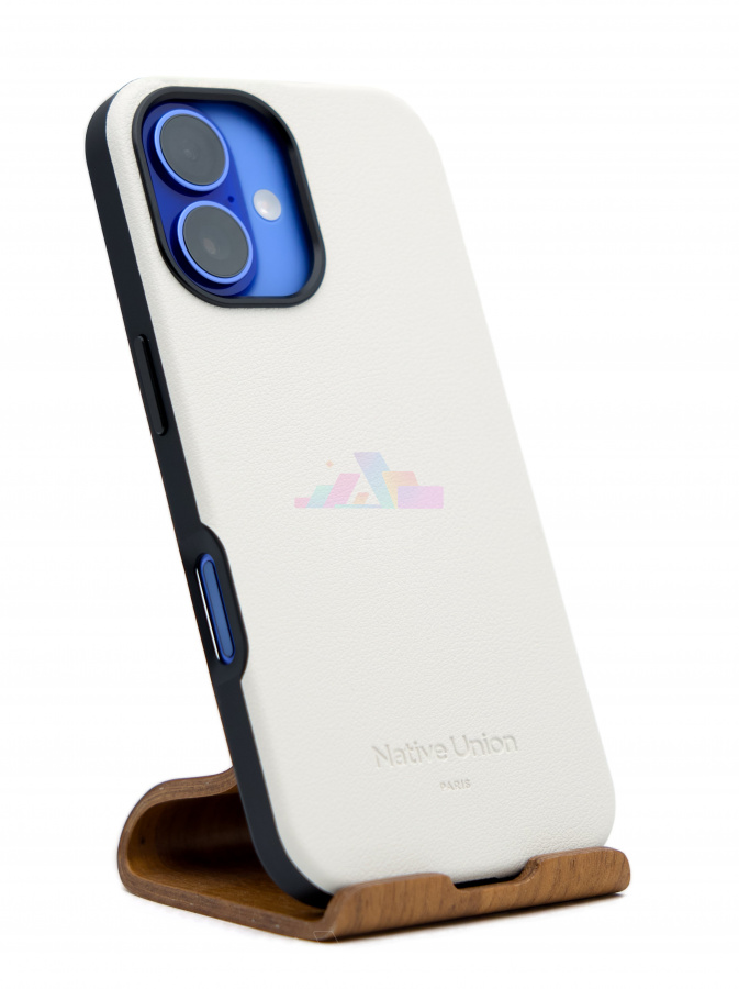 Фото Купить Чехол Native Union Active case with MagSafe для iPhone 16 Серый по низкой цене в