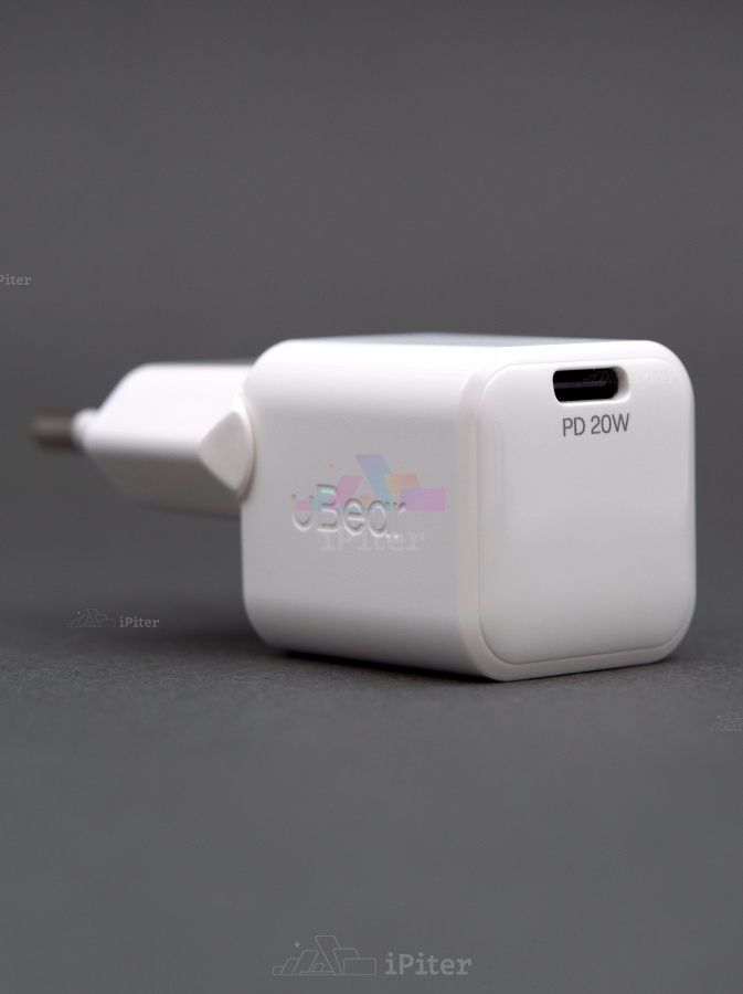 Фото Купить Сетевое зарядное устройство uBear Pulse Wall Charger 20W USB-C (Белый) по низкой цене в