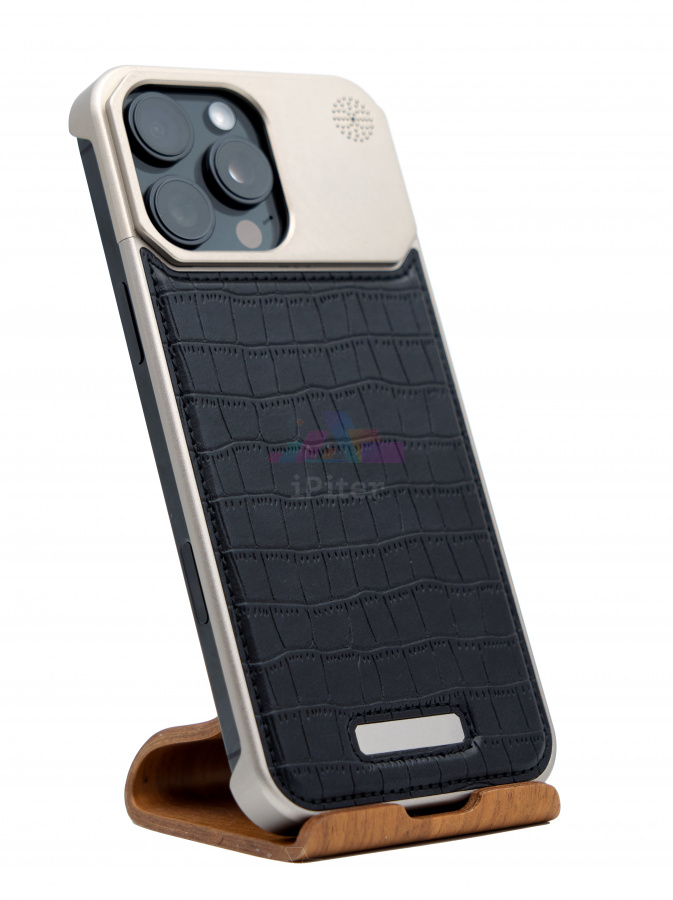 Фото Купить Чехол Aroma Crocodile для iPhone 16 Pro Чёрный по низкой цене в