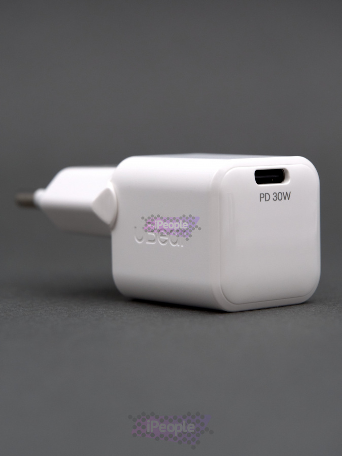 Фото Купить Сетевое зарядное устройство uBear Pulse Pro Wall Charger 30W USB-C (Белый) по низкой цене в