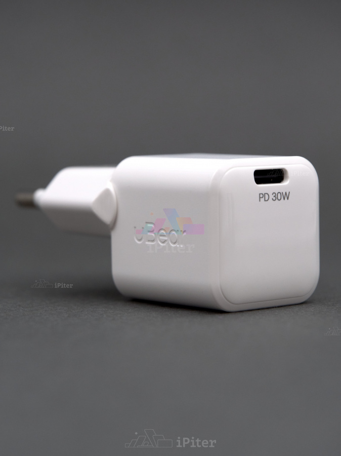Фото Купить Сетевое зарядное устройство uBear Pulse Pro Wall Charger 30W USB-C (Белый) по низкой цене в