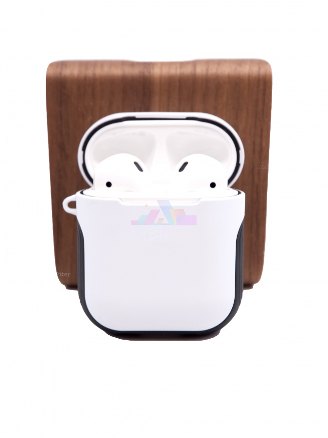 Фото Чехол AirPods c карабином (Белый), Белый