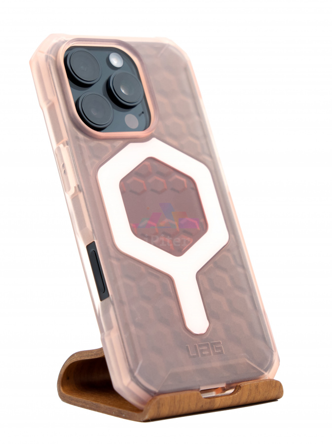 Фото Купить Чехол UAG Essential Armor для iPhone 16 Pro Розовый по низкой цене в