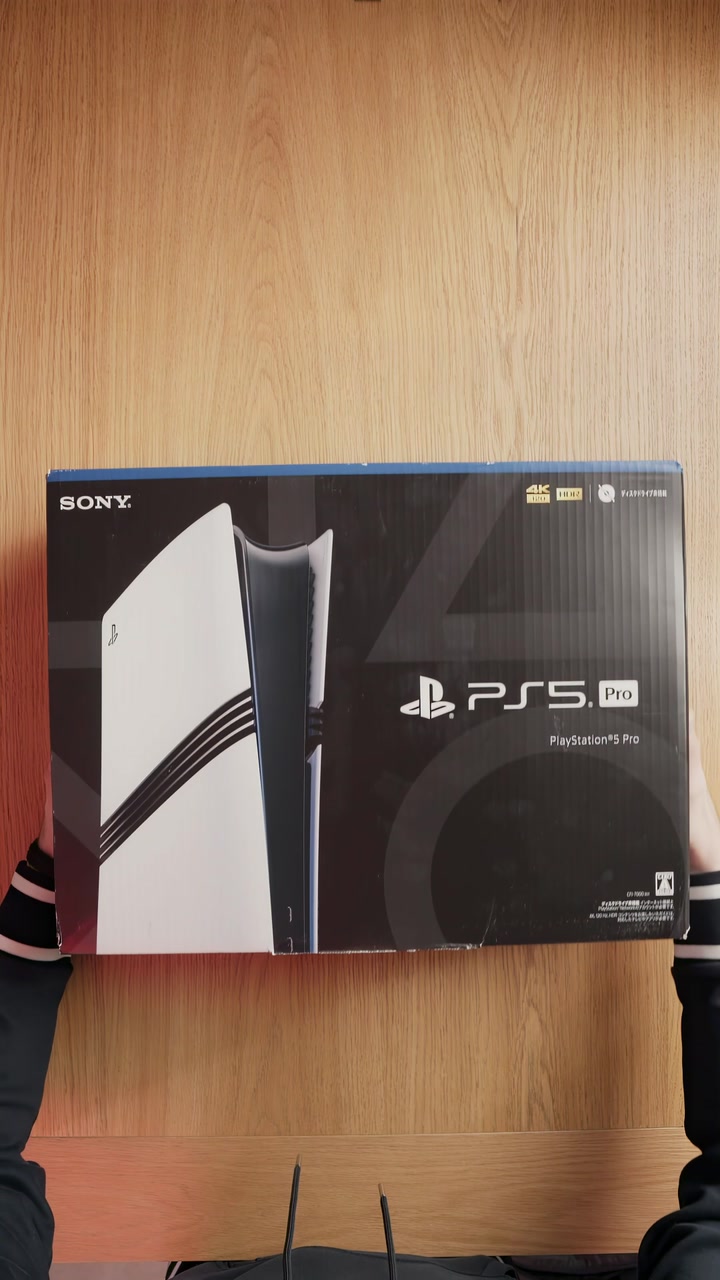 Распаковка Sony Playstation 5 Pro