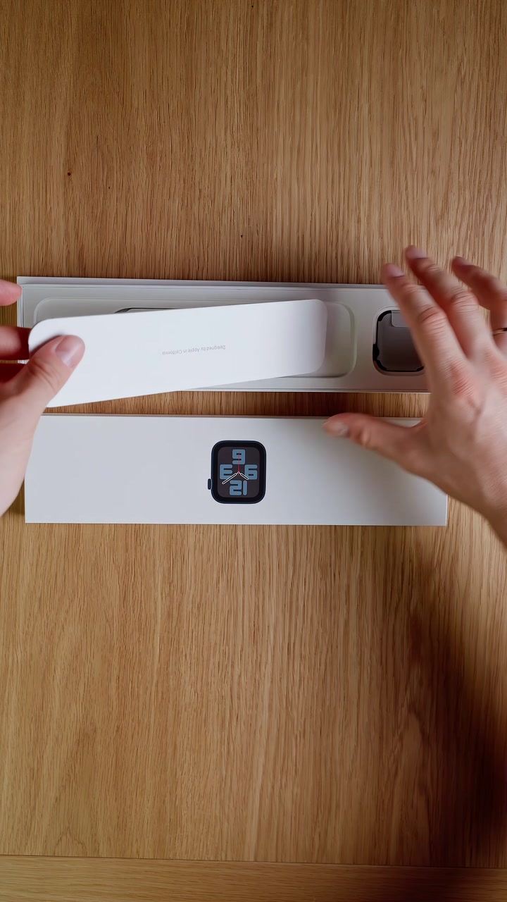 Распаковка Apple Watch SE 2 40mm Sport Band