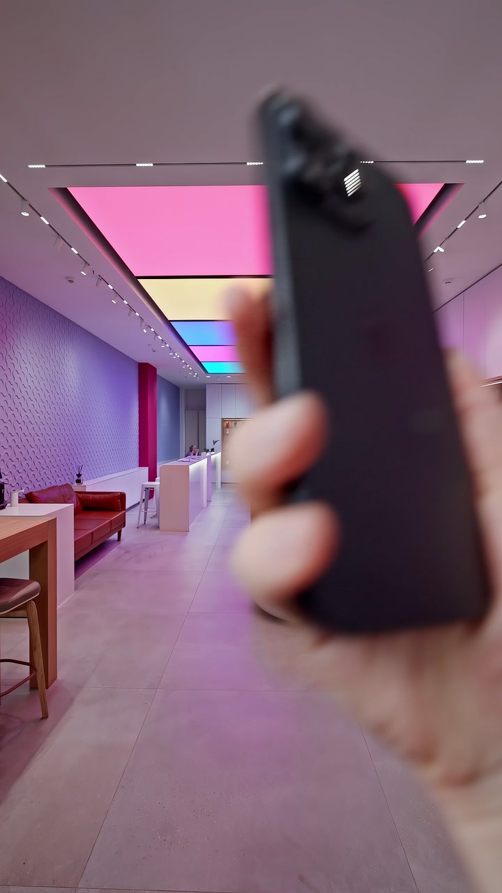 Как думаете, меняется ли впечатление от iPhone в зависимости от его цвета?