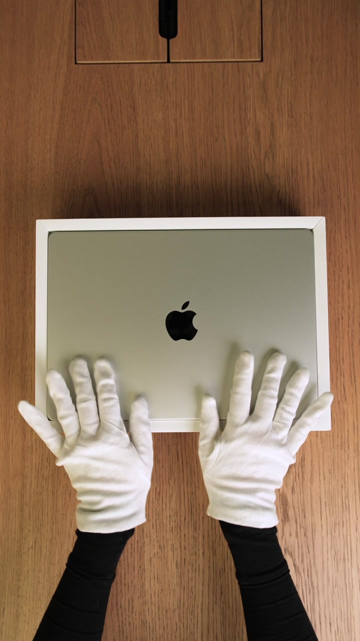 Apple MacBook Air 13 (2022) Starlight