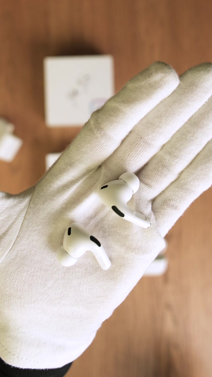 Беспроводные наушники Apple AirPods Pro 2 (USB-C)