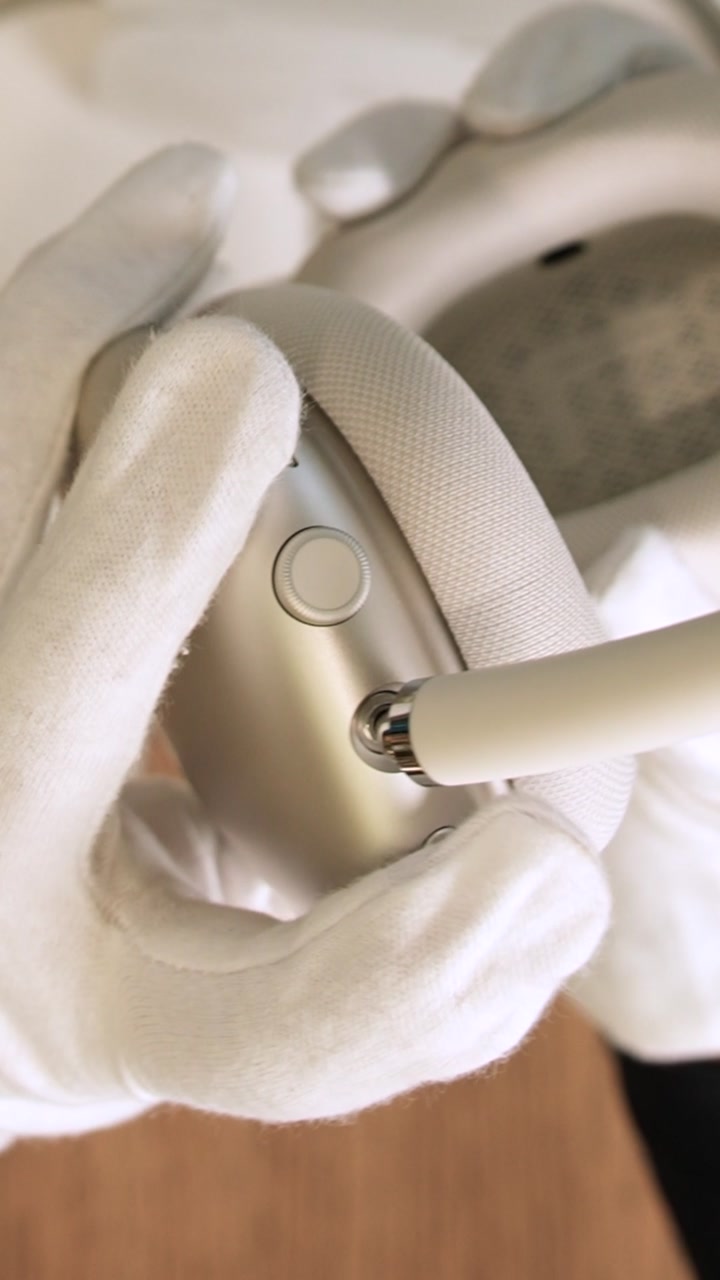 Беспроводные Наушники Apple AirPods Max (2024) Starlight