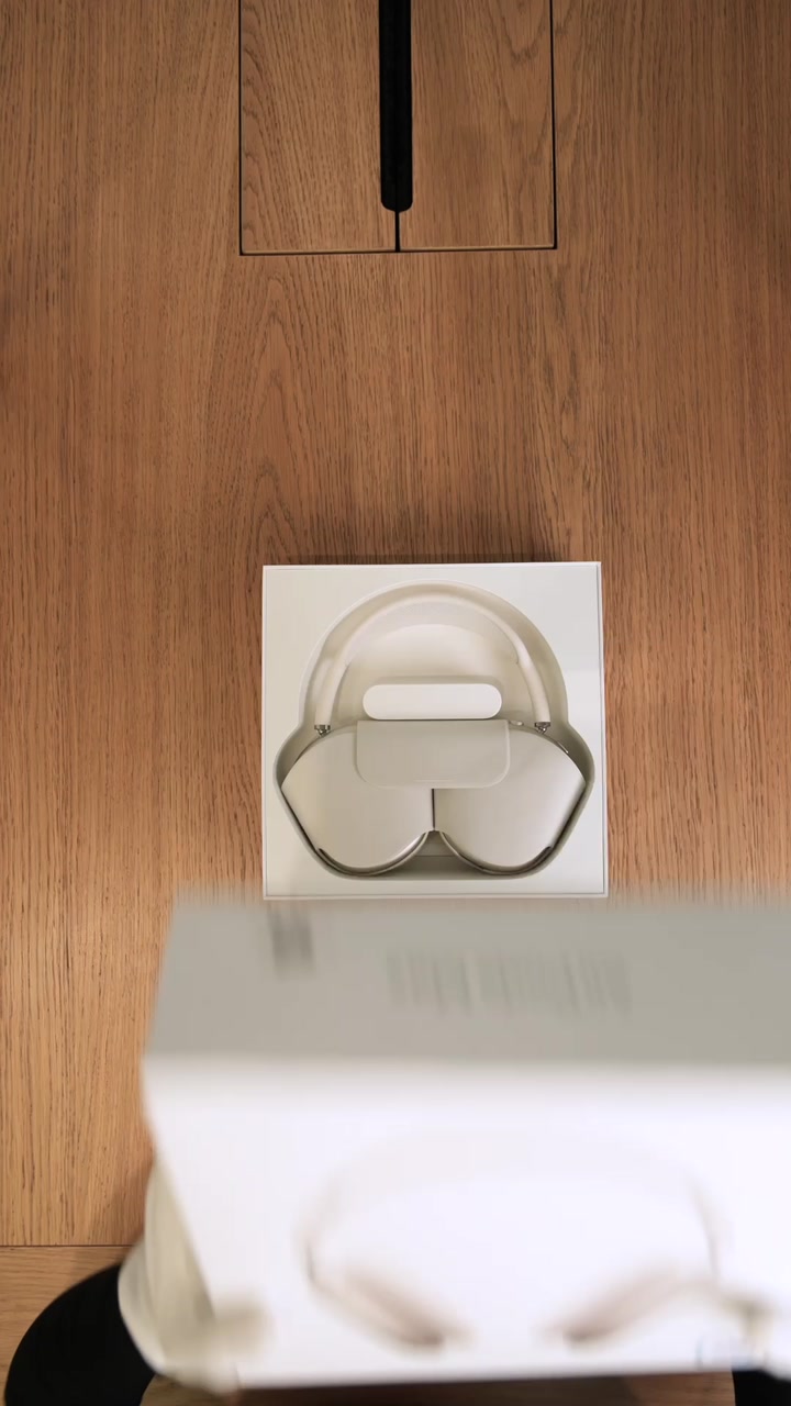 Беспроводные Наушники Apple AirPods Max (2024) Starlight
