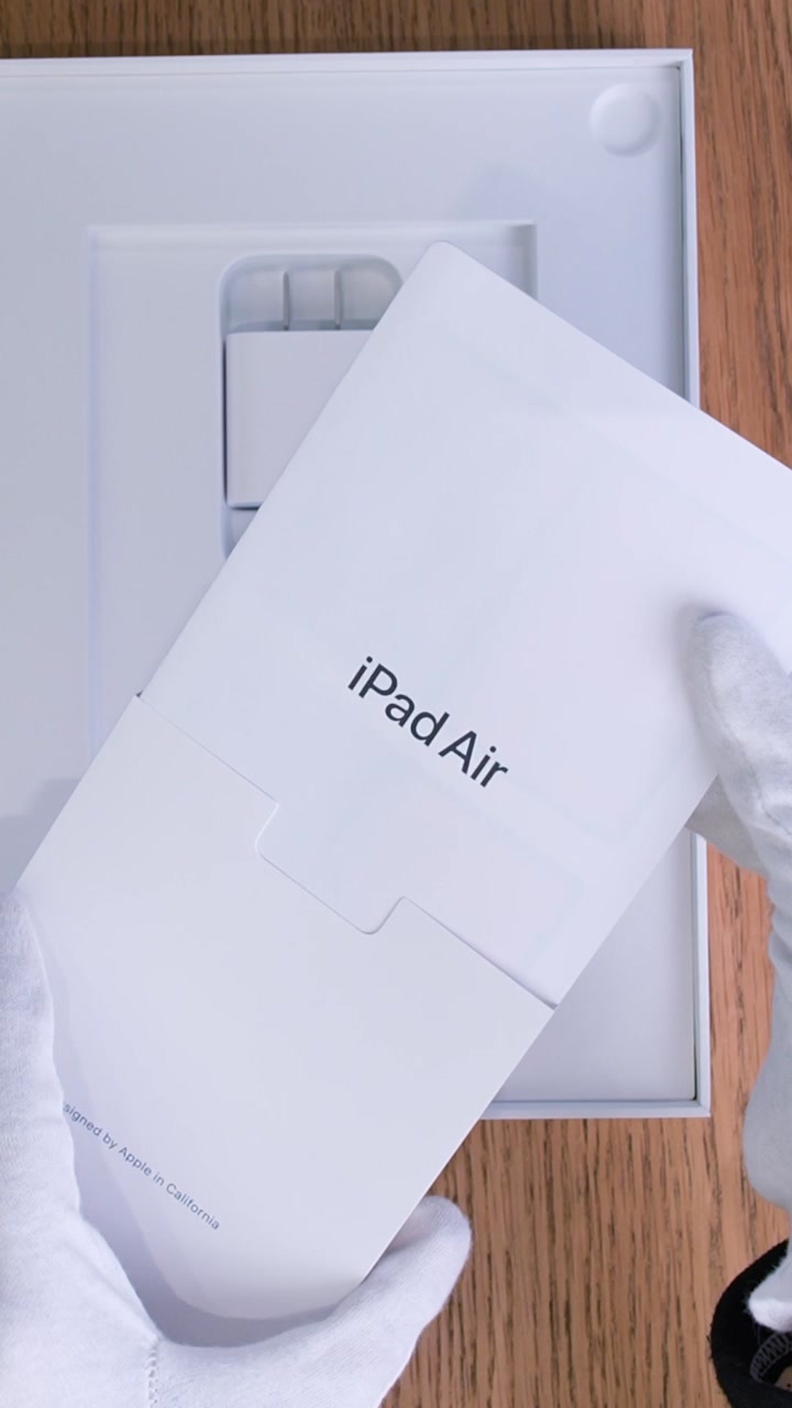 Apple iPad Air 7 (2025) 11 дюймов Wi-Fi Blue (Синий)