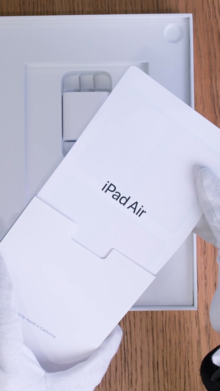 Apple iPad Air 7 (2025) 11 дюймов Wi-Fi Blue (Синий)