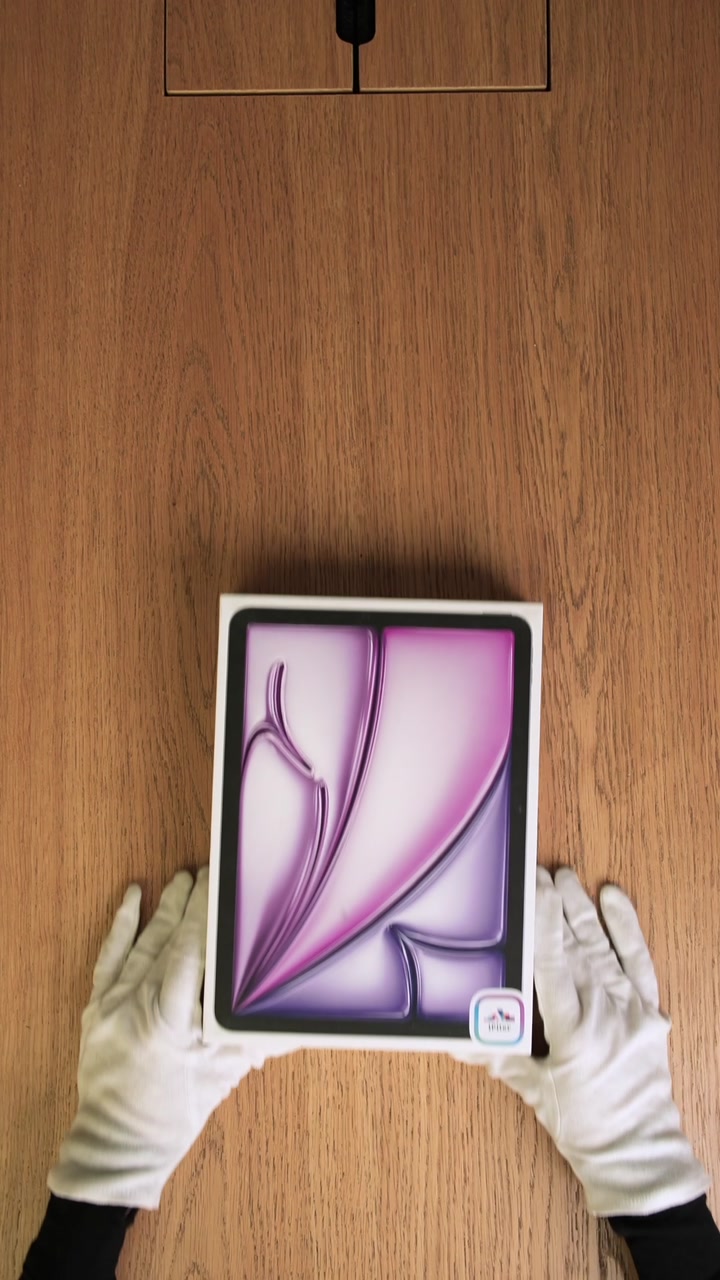 Apple iPad Air 7 (2025) 11 дюймов Wi-Fi Purple (Фиолетовый)