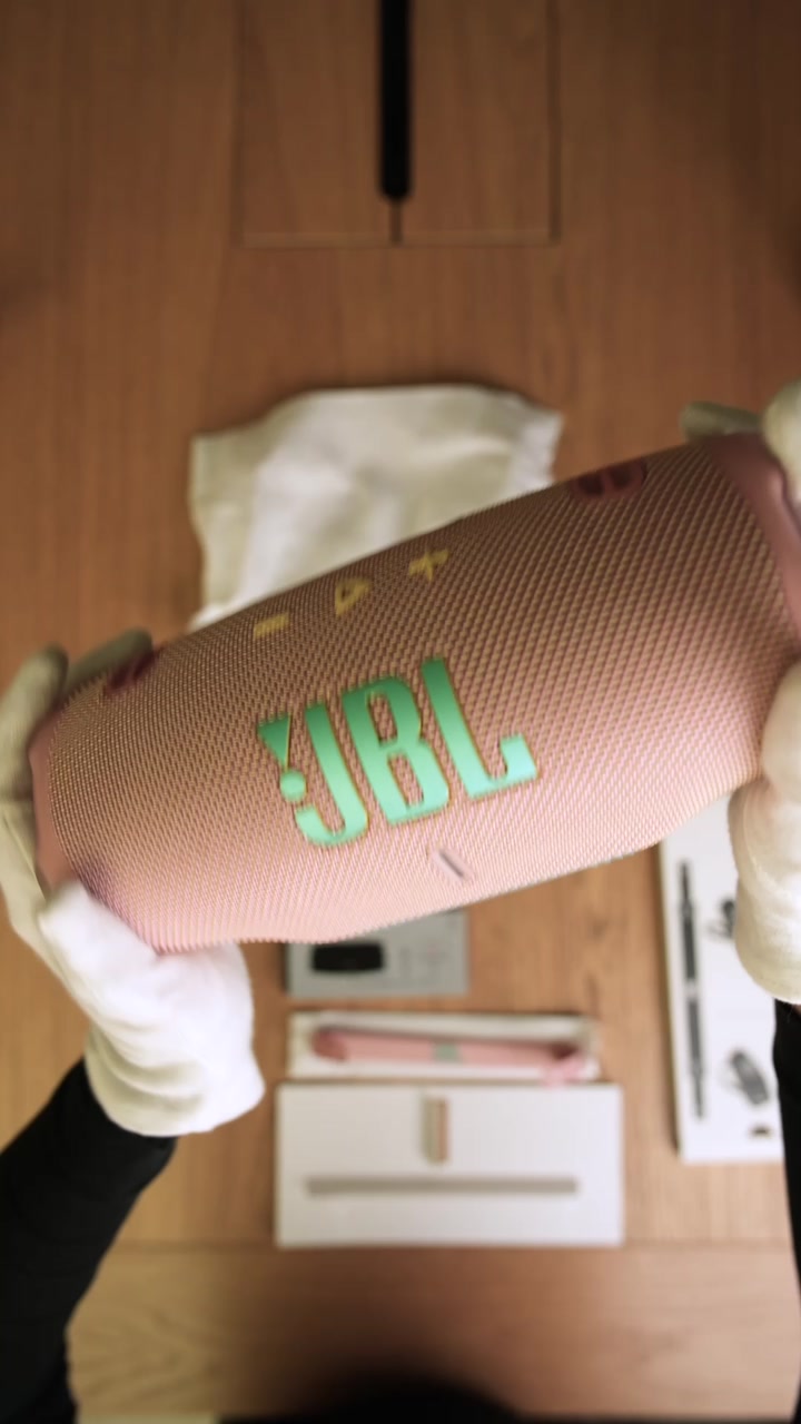 JBL Charge 6 (Розовый)