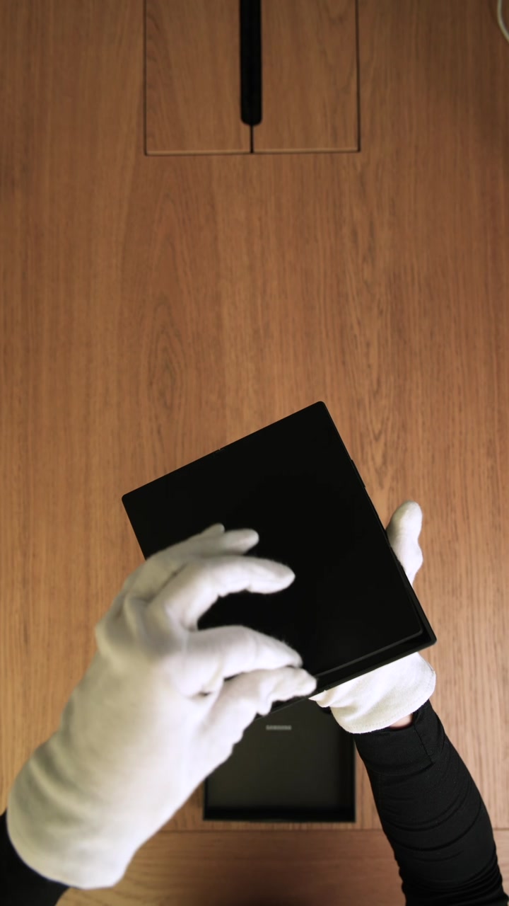 Смартфон Samsung Galaxy Z Fold 7 (Jet Black) SM-F966 (Dual Nano-sim + eSim)