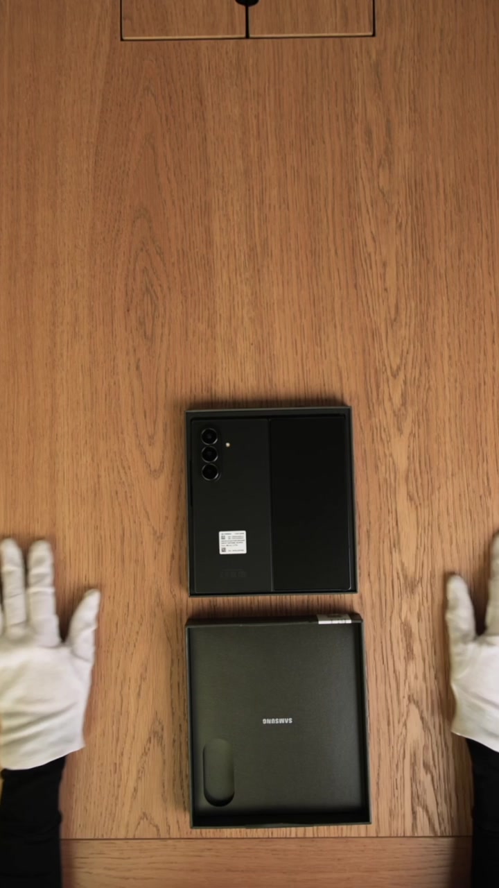 Смартфон Samsung Galaxy Z Fold 7 (Jet Black) SM-F966 (Dual Nano-sim + eSim)