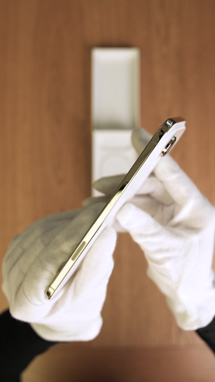 Apple iPhone Air Light Gold (Золотой) eSim + eSim