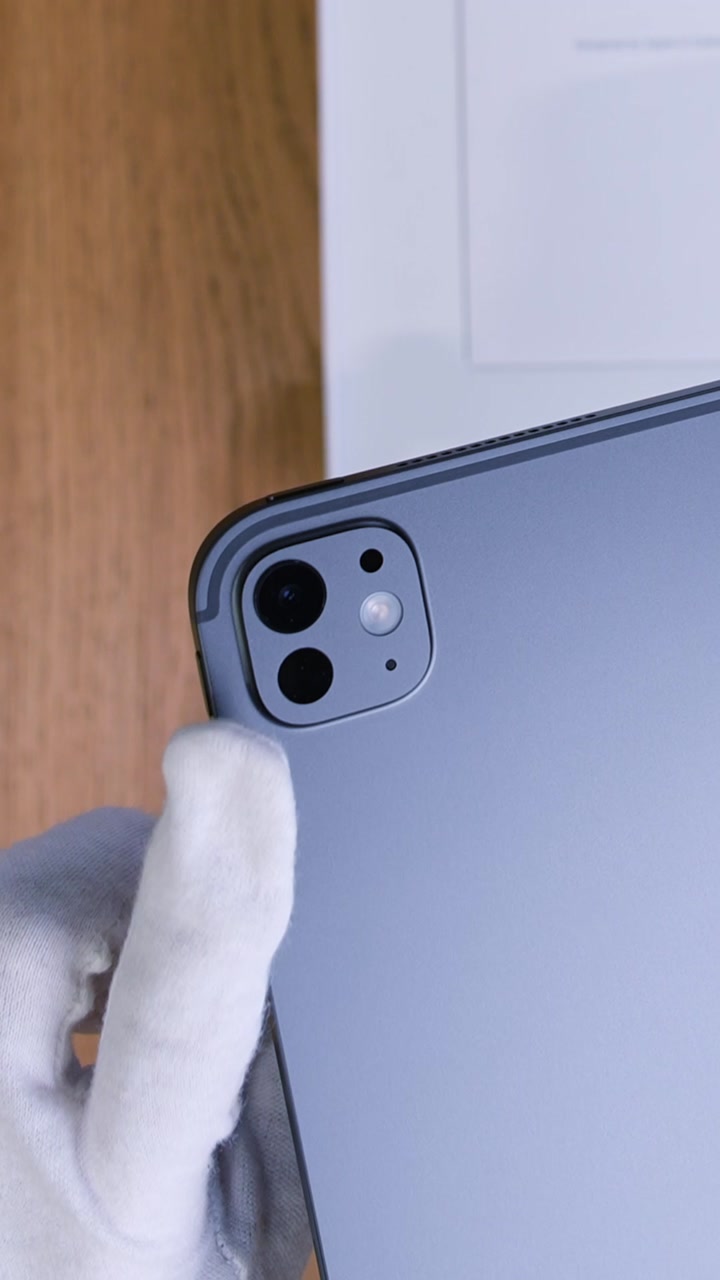 iPad Pro (2025) 11 дюймов Wi-Fi Space Black (Космический черный) Standard glass