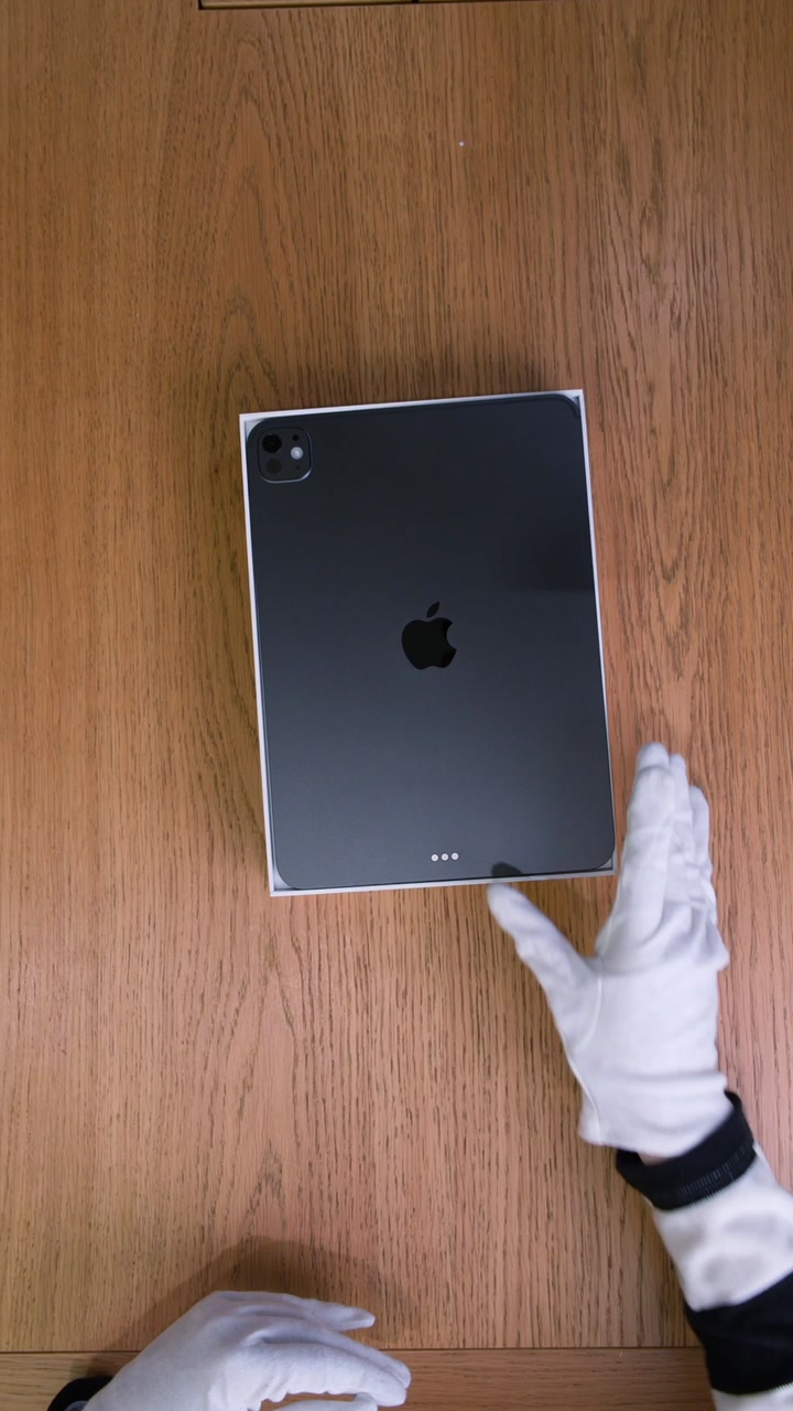 iPad Pro (2025) 11 дюймов Wi-Fi Space Black (Космический черный) Standard glass