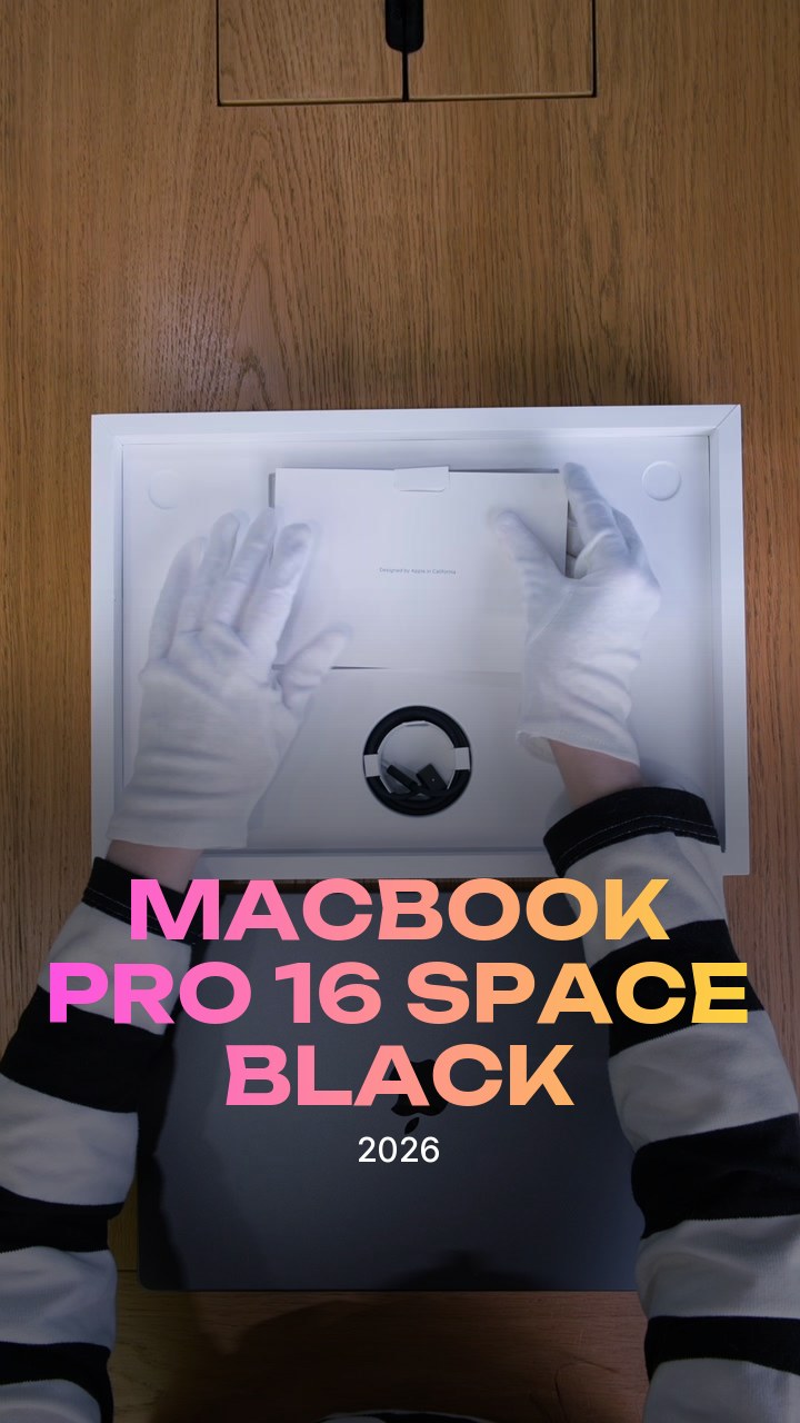 Apple MacBook Pro 16 (2026) Space Black