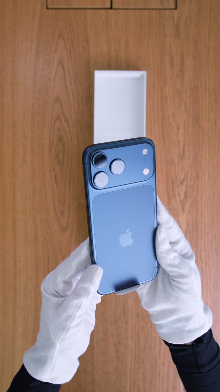 Apple iPhone 17 Pro Max Deep Blue (Тёмно-синий)