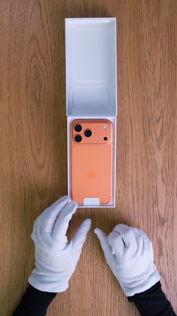 Apple iPhone 17 Pro Max Cosmic Orange (Оранжевый) eSim + eSim