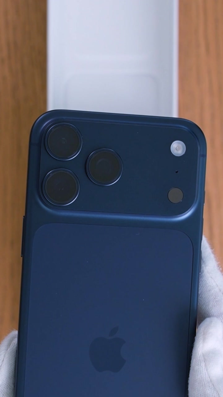 Apple iPhone 17 Pro Max Deep Blue (Тёмно-синий) eSim + eSim