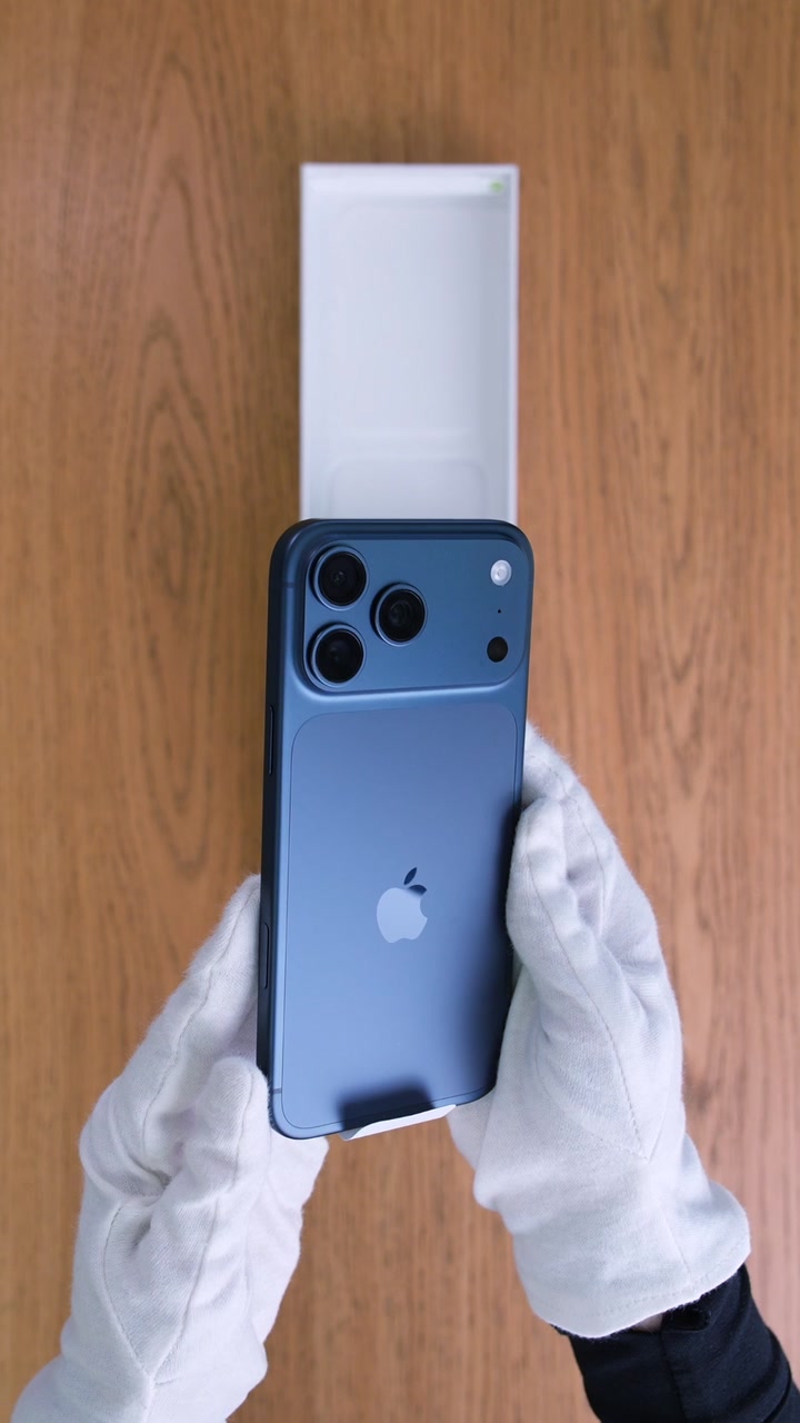 Apple iPhone 17 Pro Max Deep Blue (Тёмно-синий) eSim + eSim