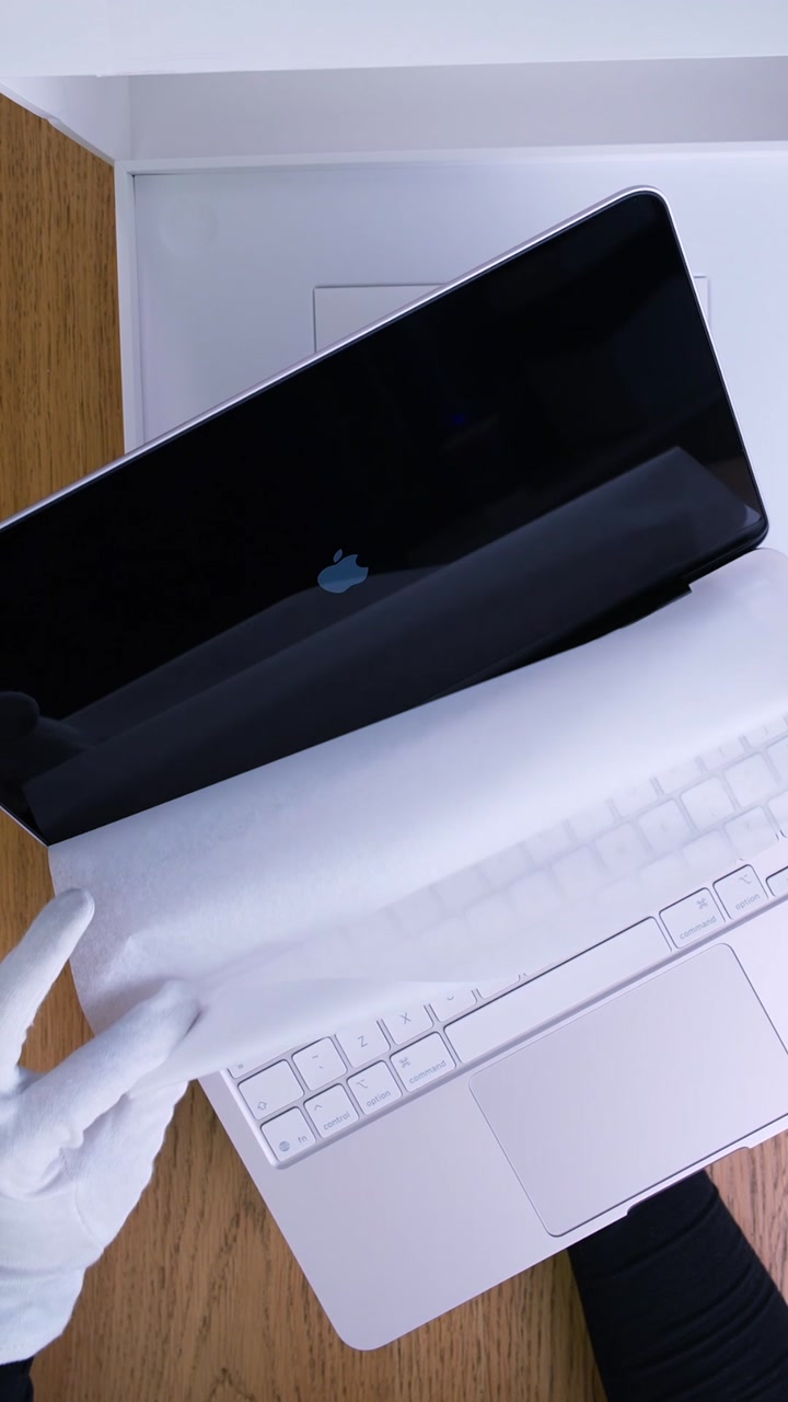 Apple MacBook Neo (2026) A18 Pro (6CPU/5GPU/8GB/512GB) Blush (MHFJ4)