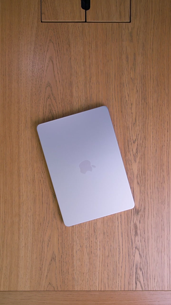 Apple MacBook Neo (2026) A18 Pro (6CPU/5GPU/8GB/512GB) Blush (MHFJ4)