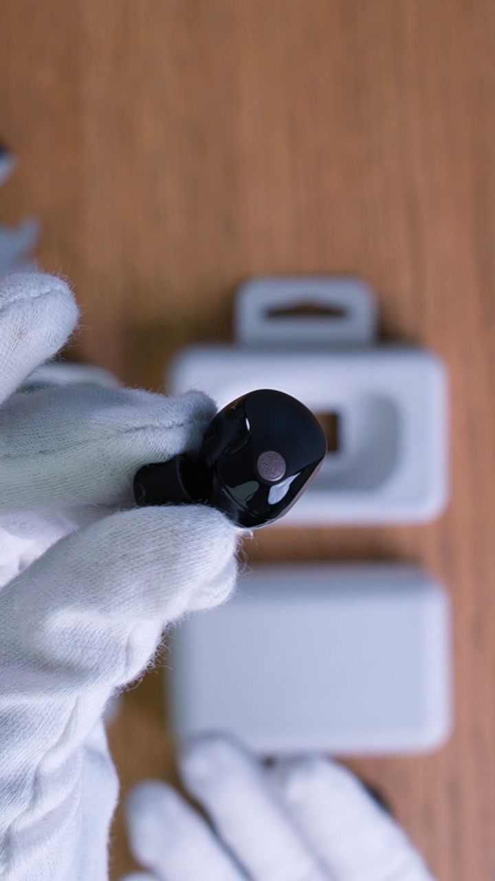 Sony WF-1000XM5 Wireless Earbuds (Чёрный)
