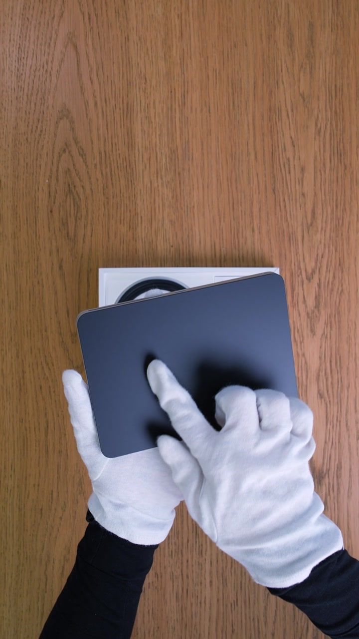 Трекпад Apple Magic Trackpad 3 (Black) USB-C (MXKA3)