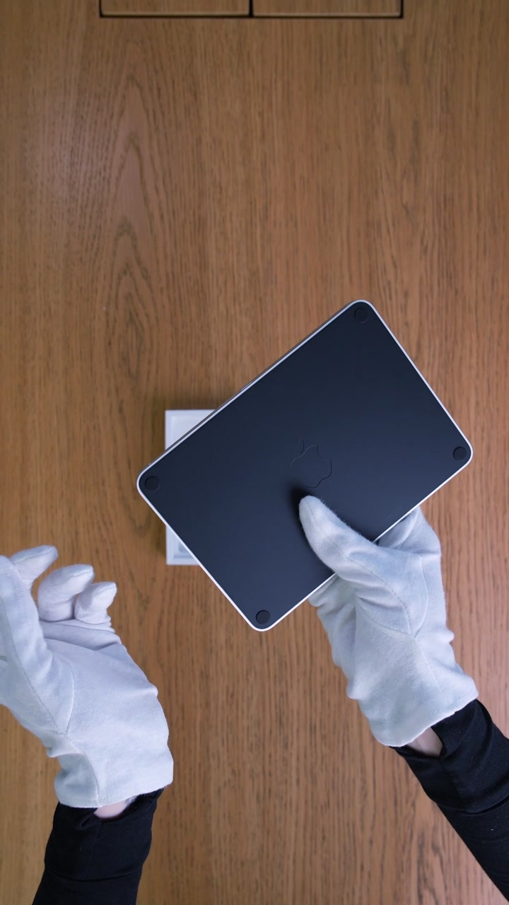Трекпад Apple Magic Trackpad 3 (Black) USB-C (MXKA3)