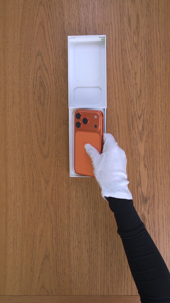 Apple iPhone 17 Pro Cosmic Orange (Оранжевый) Nano-sim + eSim