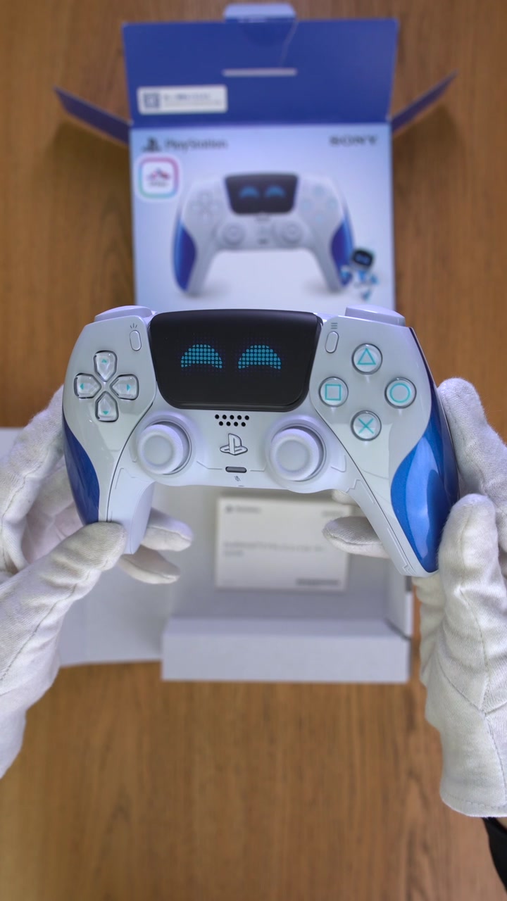 Геймпад Sony PlayStation 5 DualSense Astro Bot Limited Edition