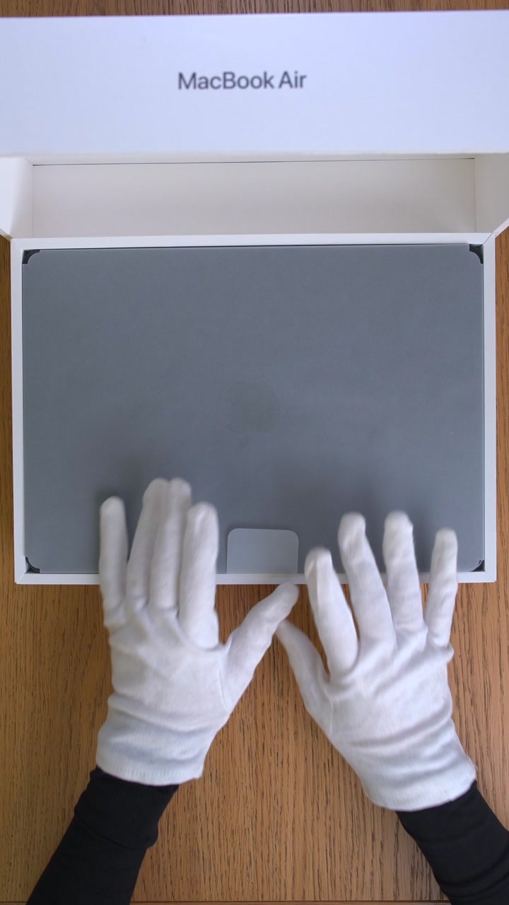 Apple MacBook Air 13 (2025) M4 (10CPU/8GPU/16GB/256GB) Midnight (MW123)
