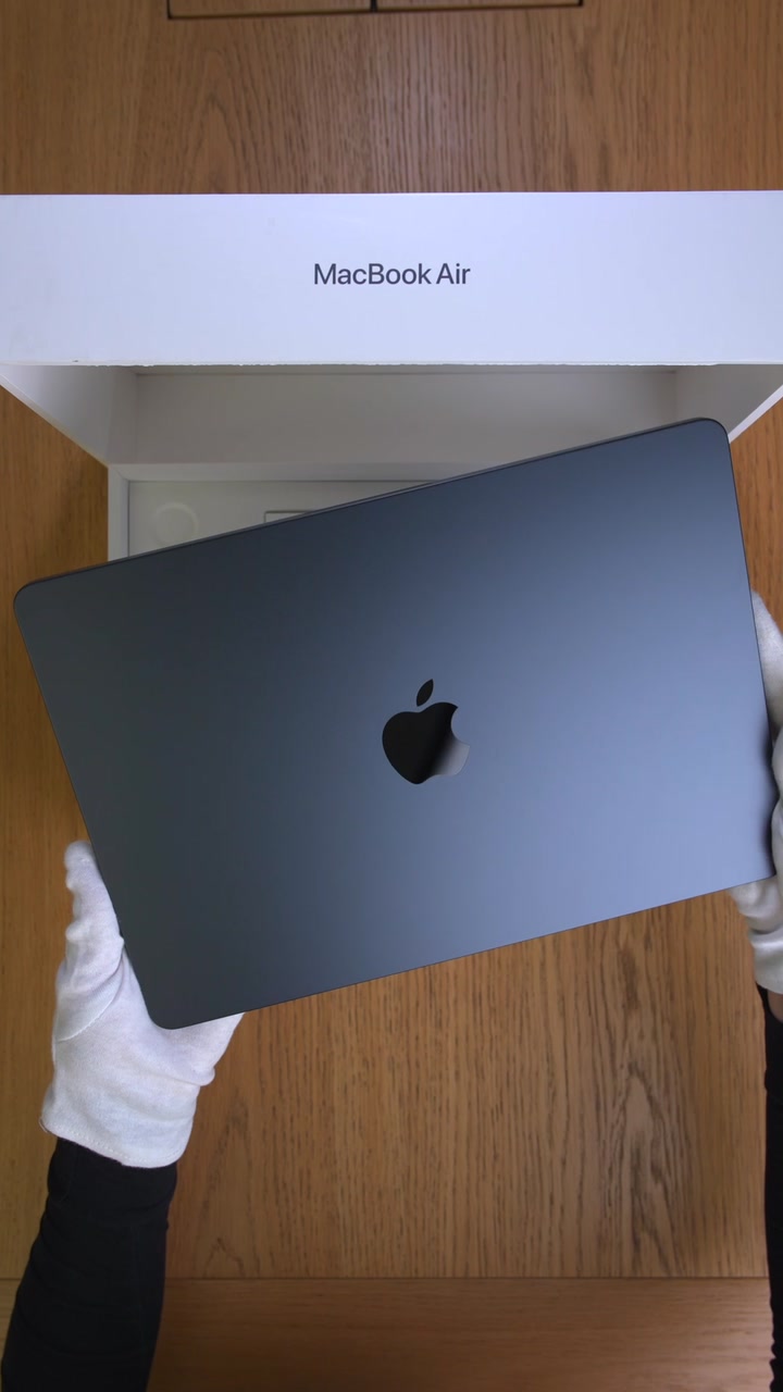 Apple MacBook Air 13 (2025) M4 (10CPU/8GPU/16GB/256GB) Midnight (MW123)