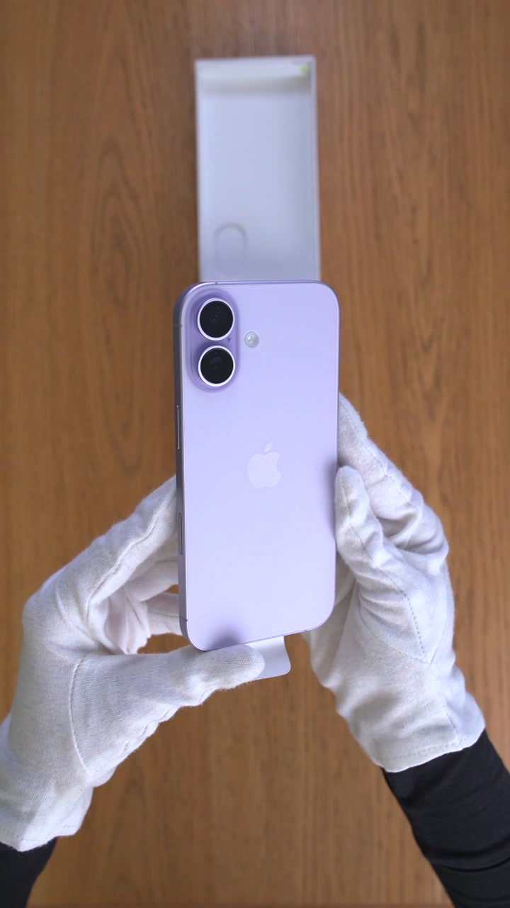 Apple iPhone 17 256Gb Lavender (Лавандовый) Nano-sim + eSim