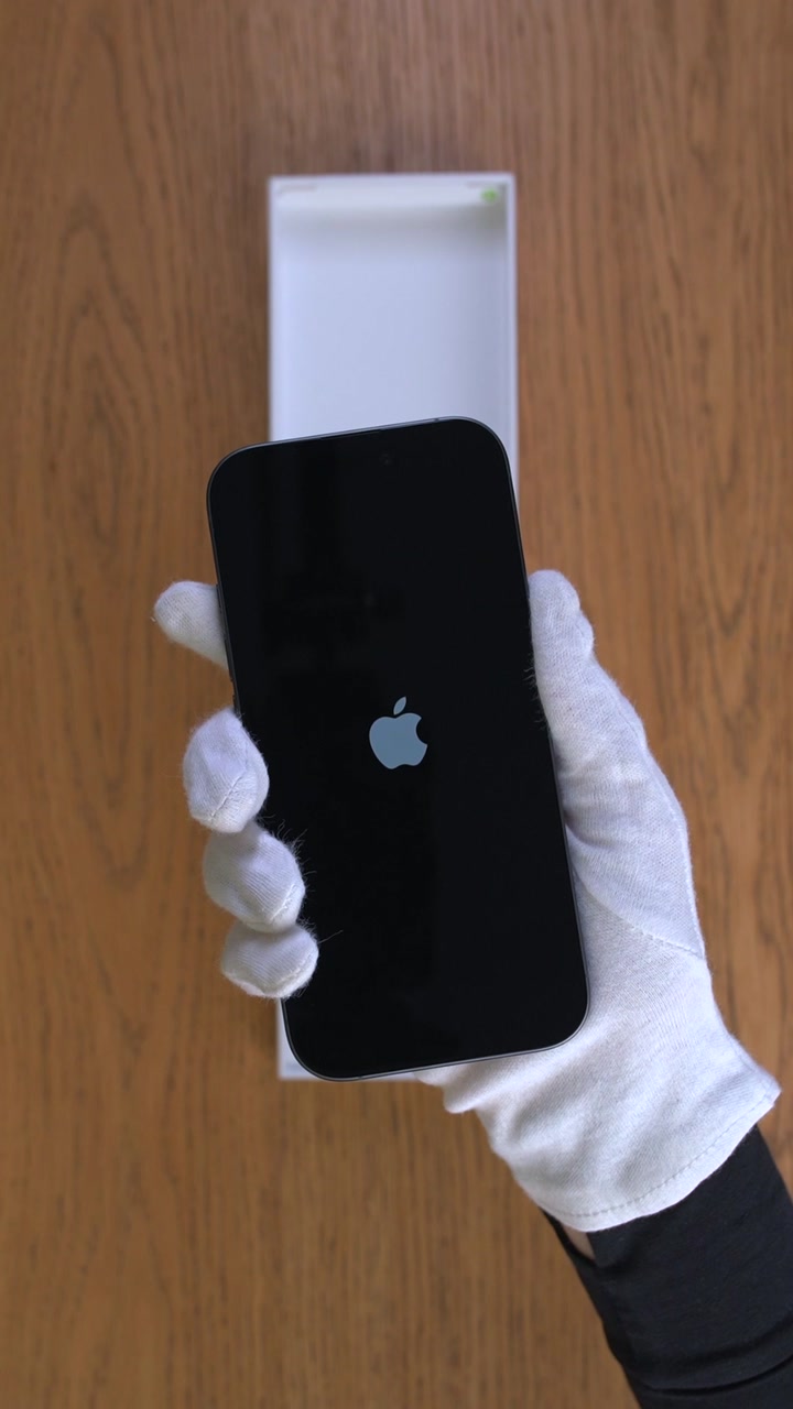 Apple iPhone 17 256Gb Black (Чёрный) eSim + eSim