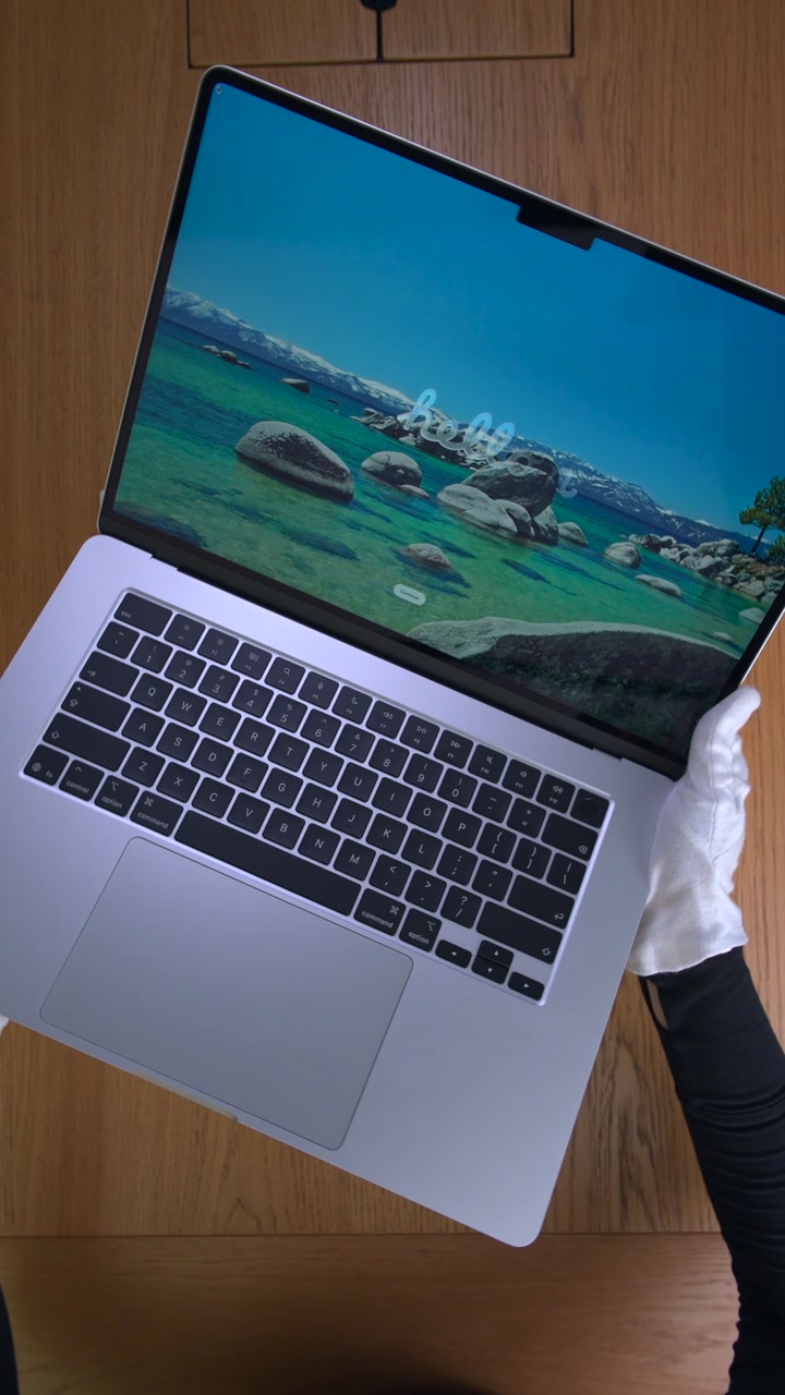 Apple MacBook Air 15 (2026) M5 Silver