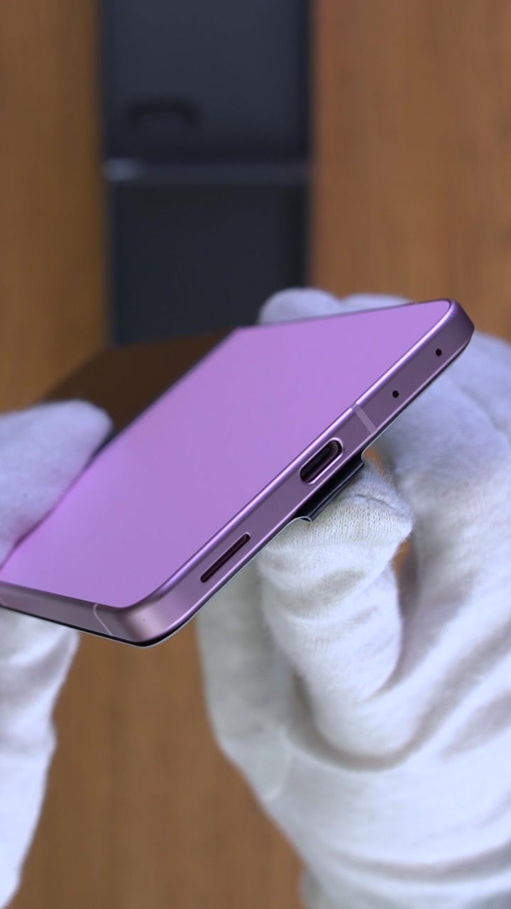 Смартфон Samsung Galaxy Z Flip 8 (Pink) SM-F776 (Nano-sim + eSim)