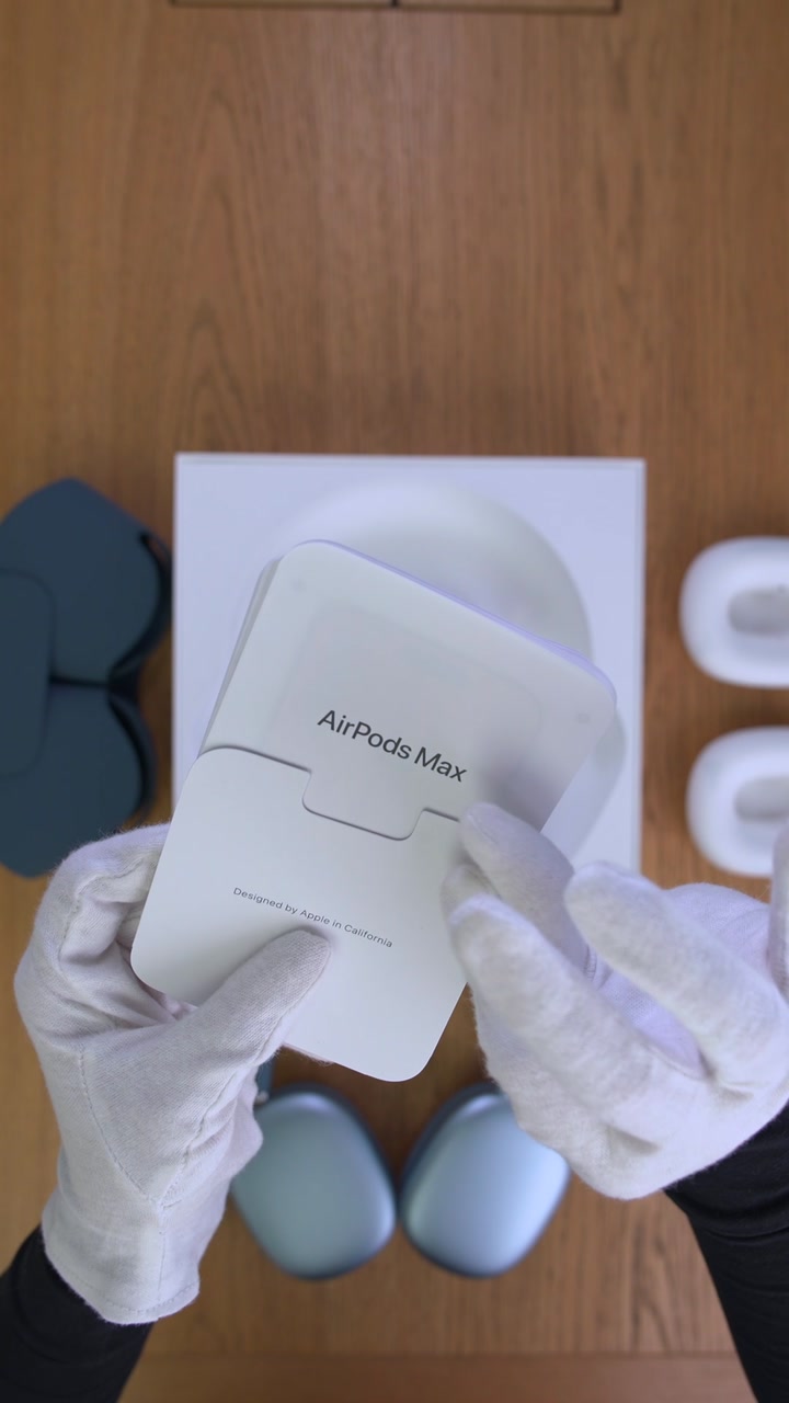 AirPods Max 2  (2026) Blue