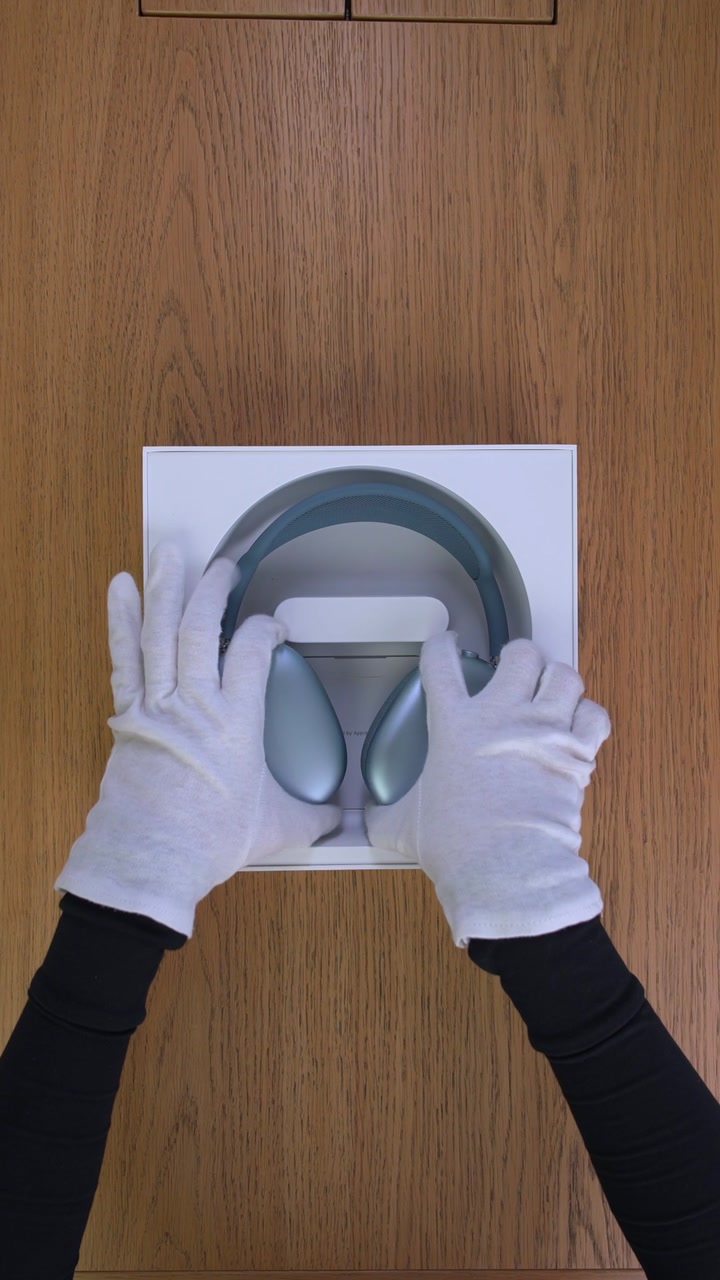 AirPods Max 2  (2026) Blue