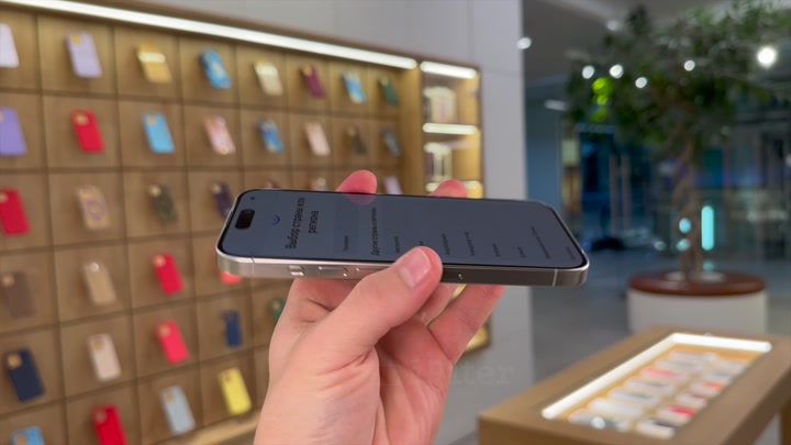 iPhone 15 Pro White Titanium