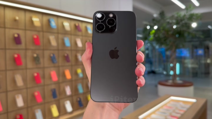 iPhone 15 Pro Max Black Titanium
