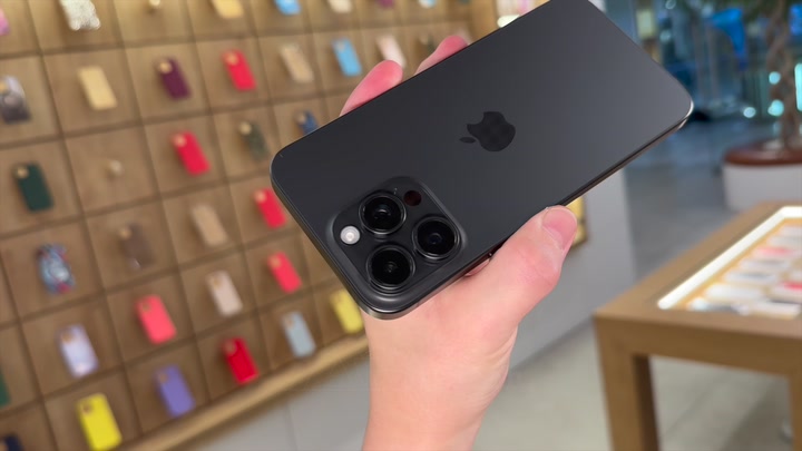 iPhone 15 Pro Max Black Titanium