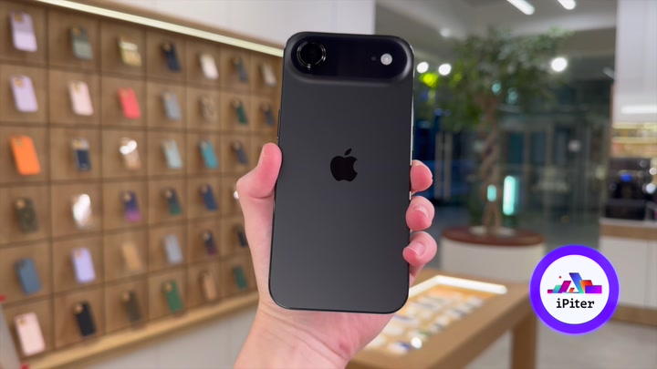 iPhone Air Space Black