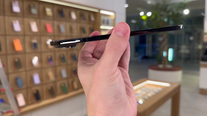iPhone Air Space Black