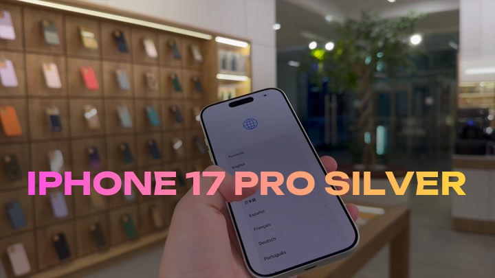 iPhone 17 Pro Silver